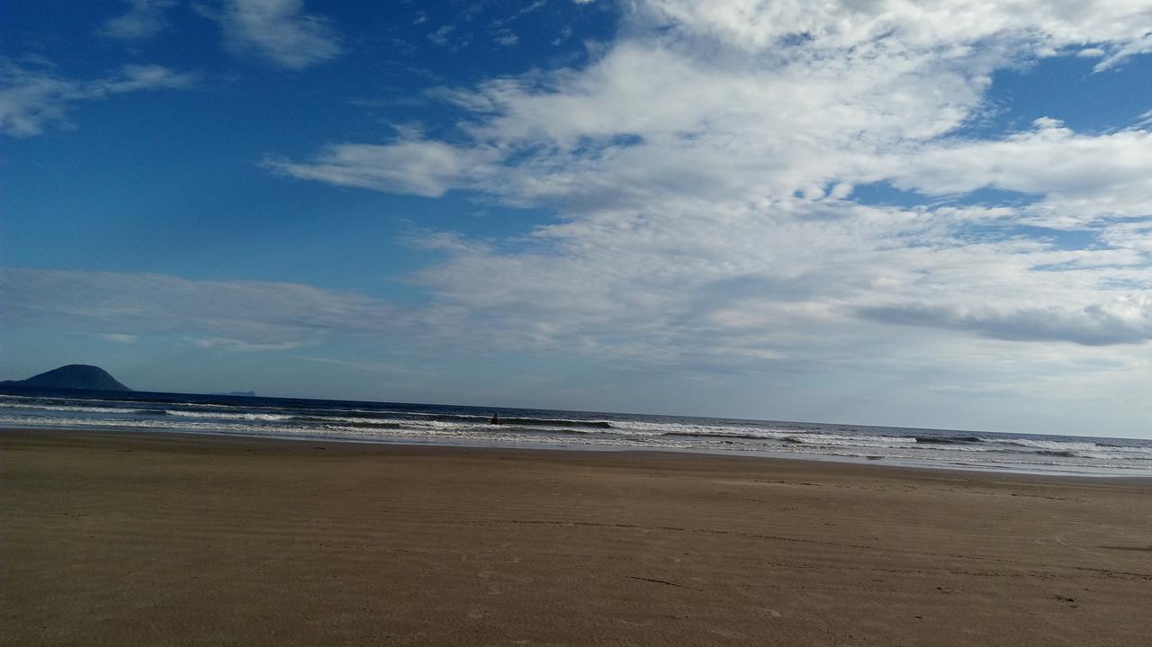 Sonhos Meu Pousada Praia de Boraceia Екстериор снимка
